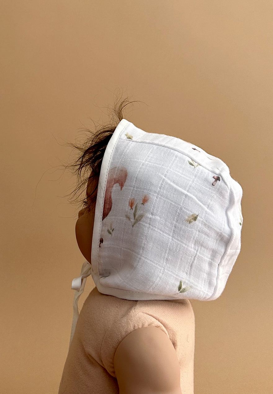 Bear ~ Muslin Bonnet