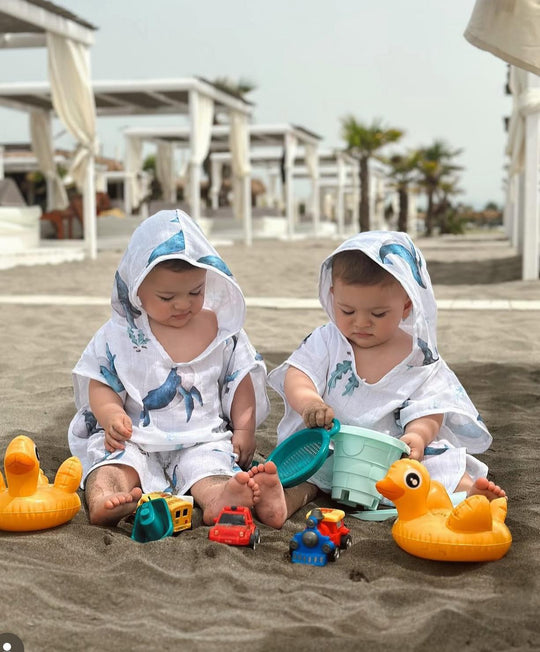 Muslin Whales Poncho