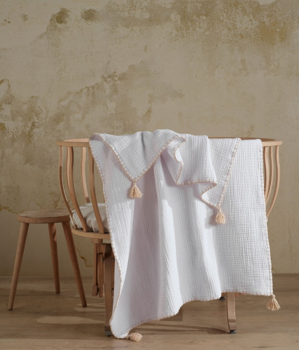 White Muslin hand-knitted blanket