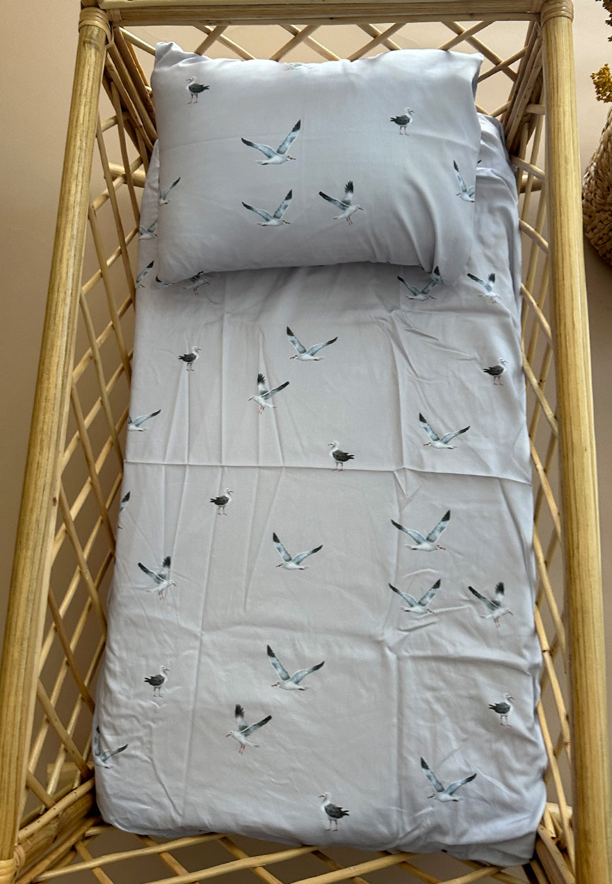 Seagulls Crib sheet + pillow case