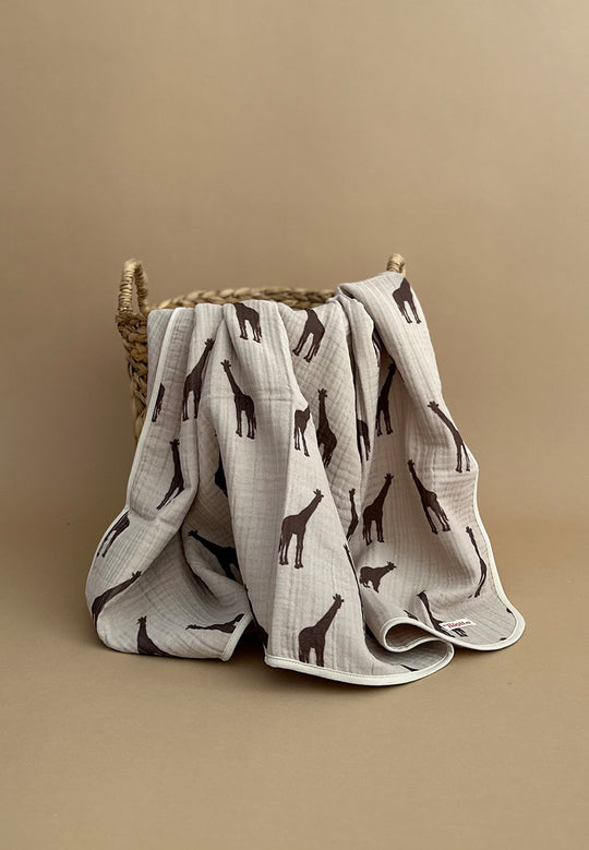 4 Layer Muslin Blanket ~ Giraffes