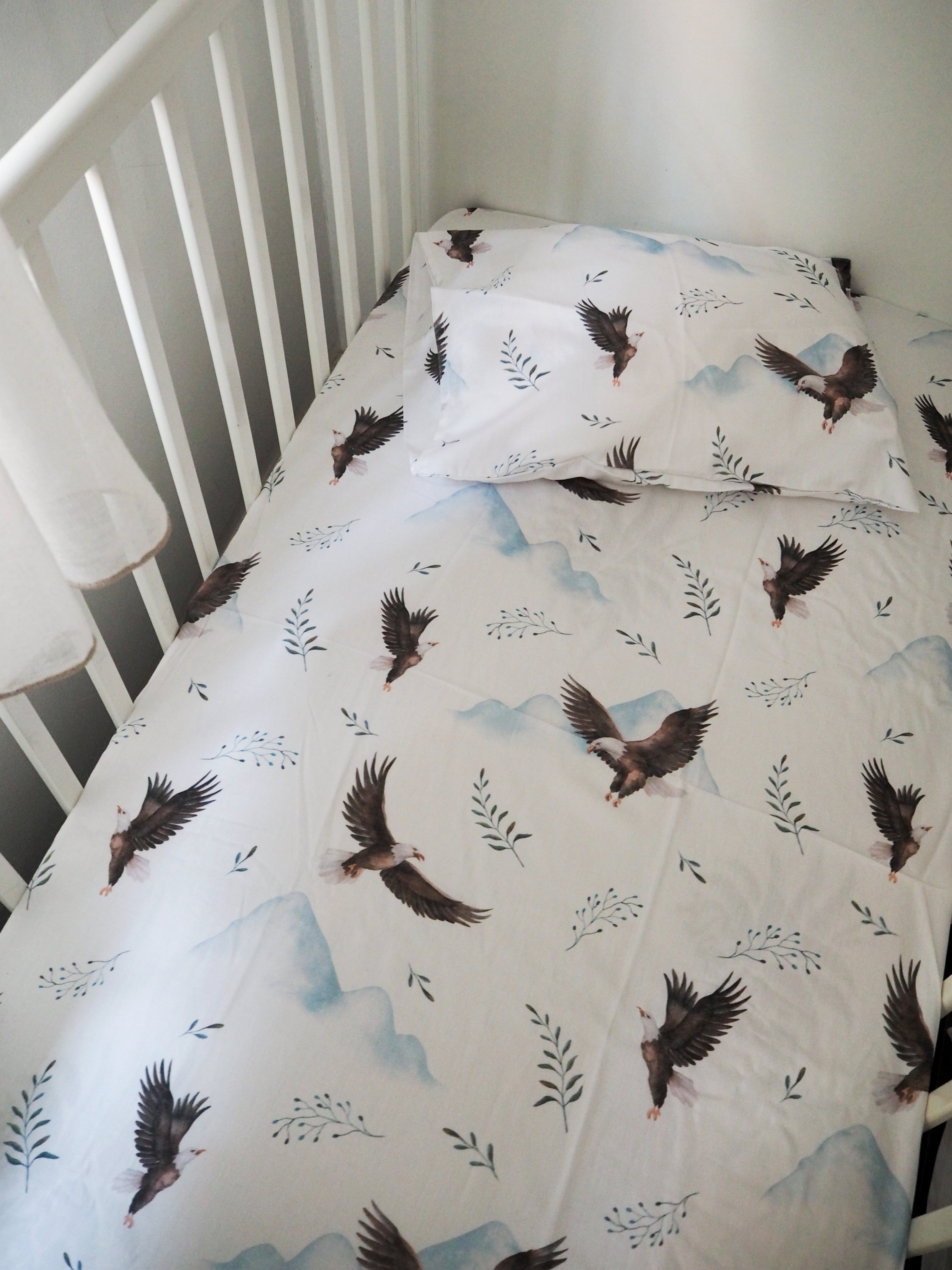 Eagle Crib sheet + pillow case