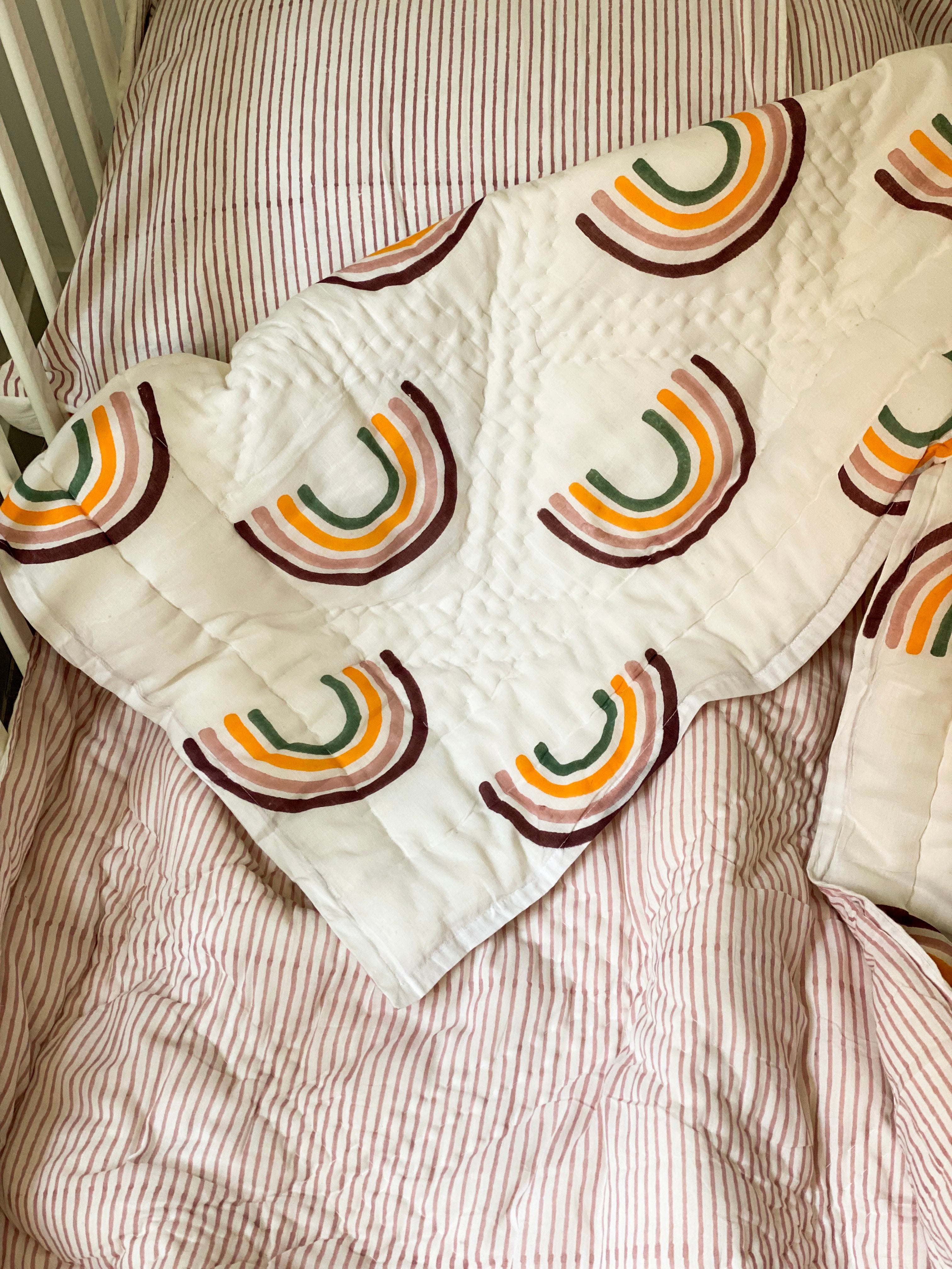 Rainbow quilt & pillow ~ Jorgan dhe këllëf